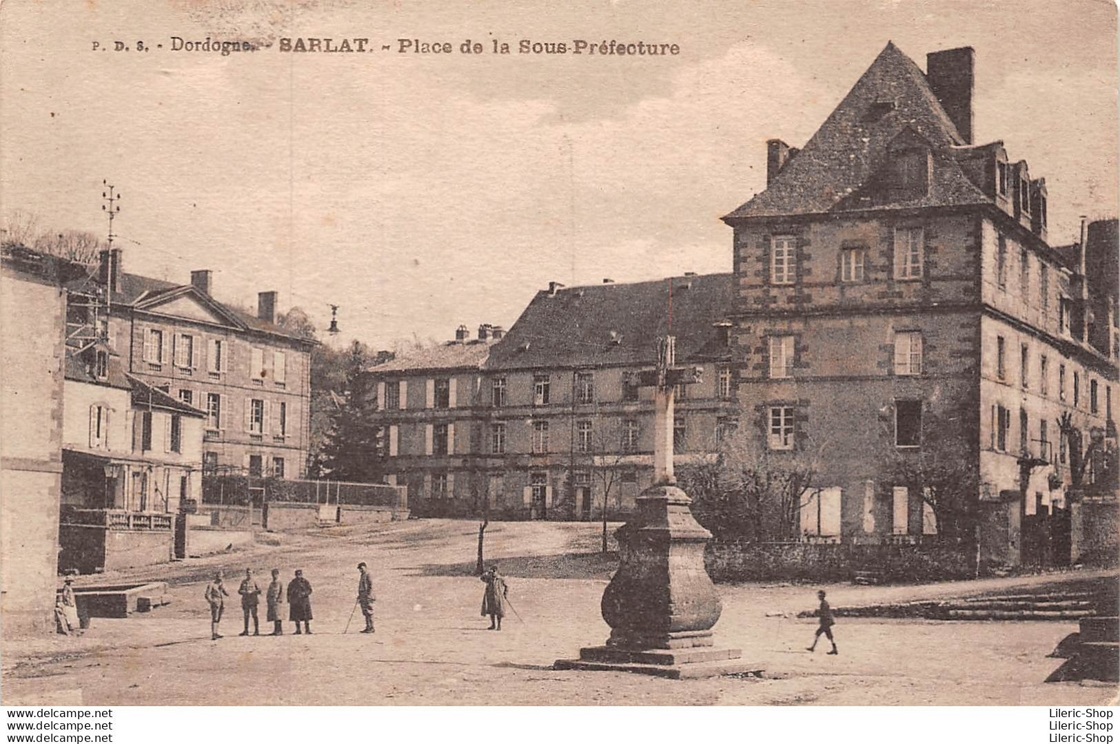 [24] SARLAT. - Place De La Sous Préfecture - Sarlat La Caneda