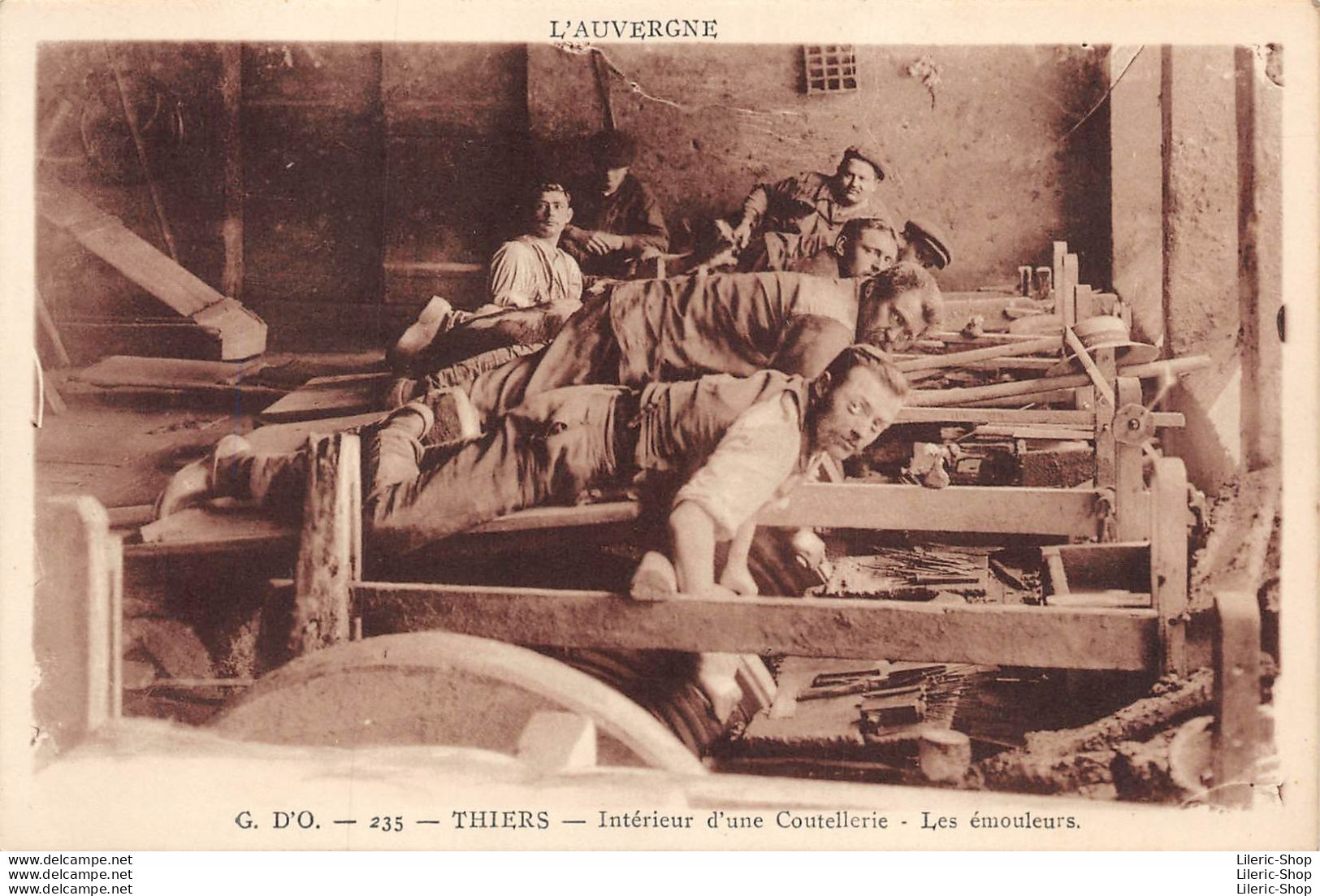 [63] Puy-de-Dôme > Thiers - Intérieur D'une Coutellerie - Les émouleurs - Thiers