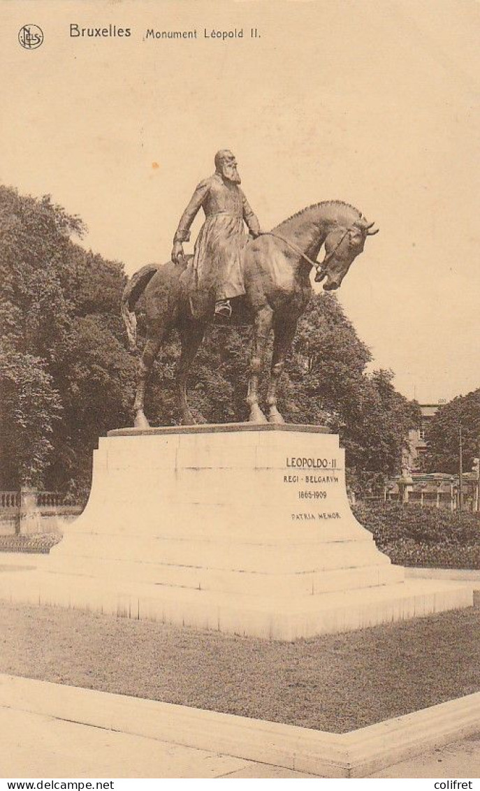 Bruxelles  -  Monument Léopold II - Monuments, édifices