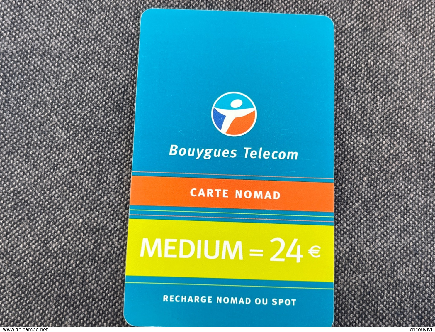 Nomad / Bouygues Nom Pu19b - Mobicartes (recharges)
