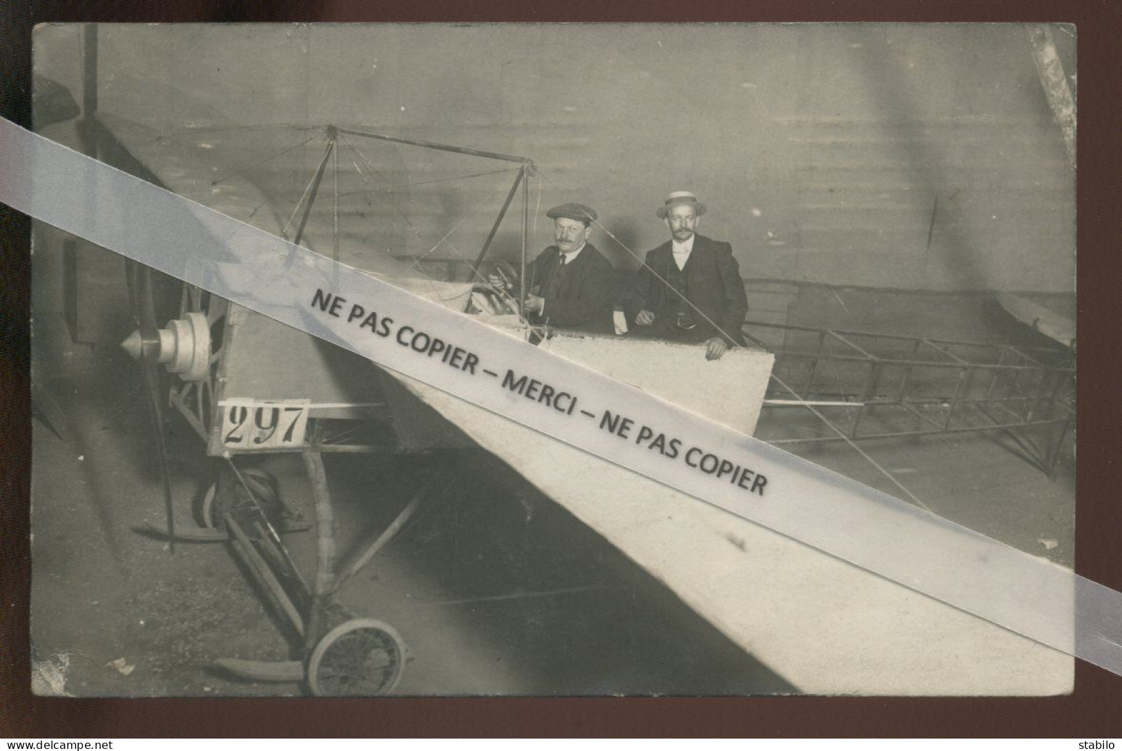 SURREALISME - AVION DE FETE FORAINE - CARTE PHOTO ORIGINALE - Autres & Non Classés