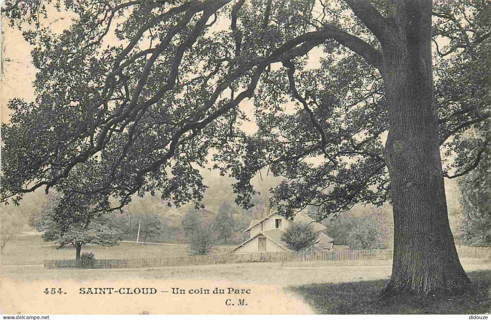 92 - Saint Cloud - Un Coin Du Parc - CPA - Voir Scans Recto-Verso - Saint Cloud