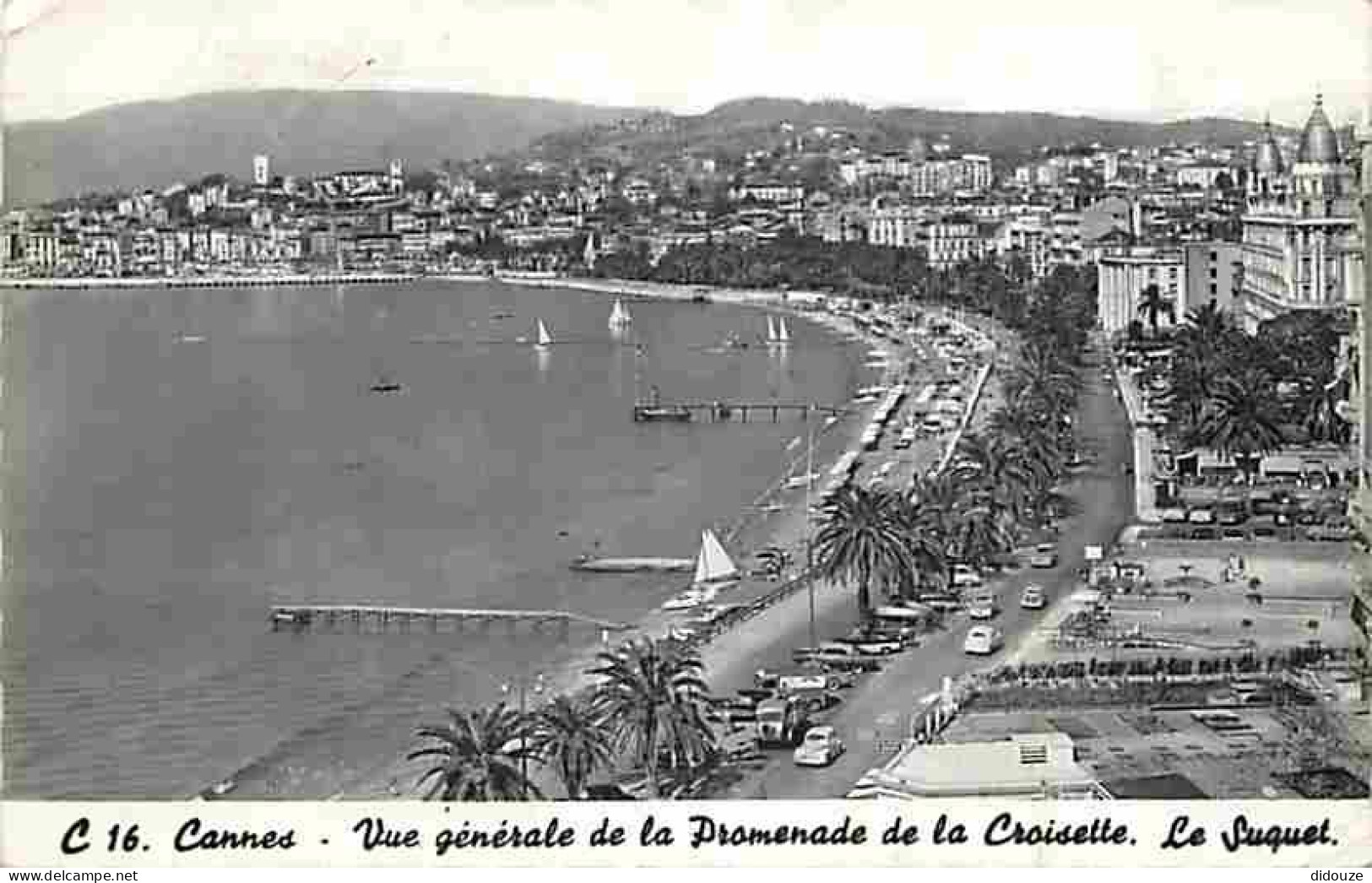 06 - Cannes - Vue Générale De La Promenade De La Croisette - Le Suquet - Automobiles - Voiles - CPM - Voir Scans Recto-V - Cannes