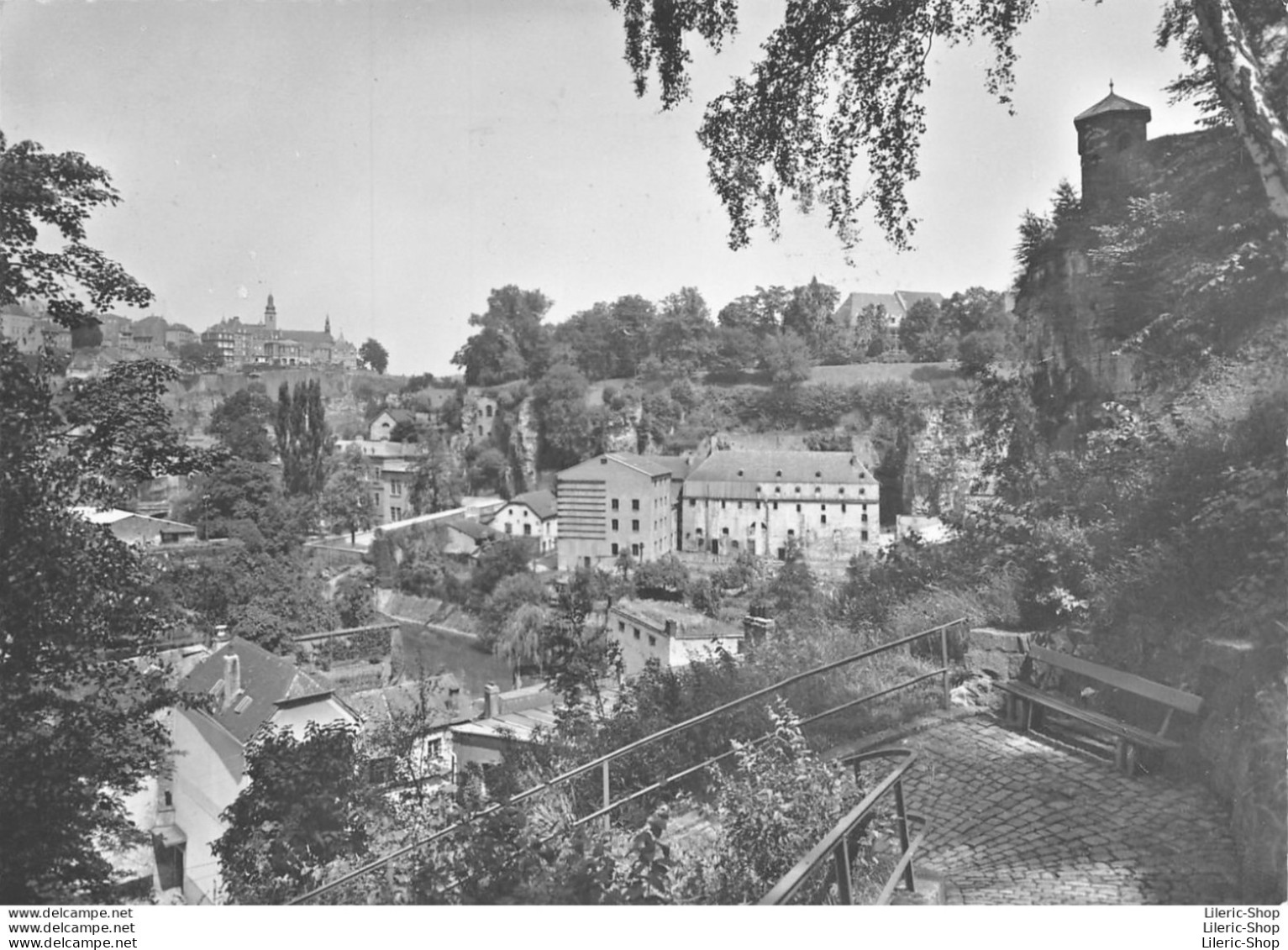 ►LUXEMBOURG◄►CPSM◄►±1960◄▬VUE PITTORESQUE FAUBOURG DE GRUND▬►N°45 MESSAGERIES PAUL KRAUS - Luxembourg - Ville