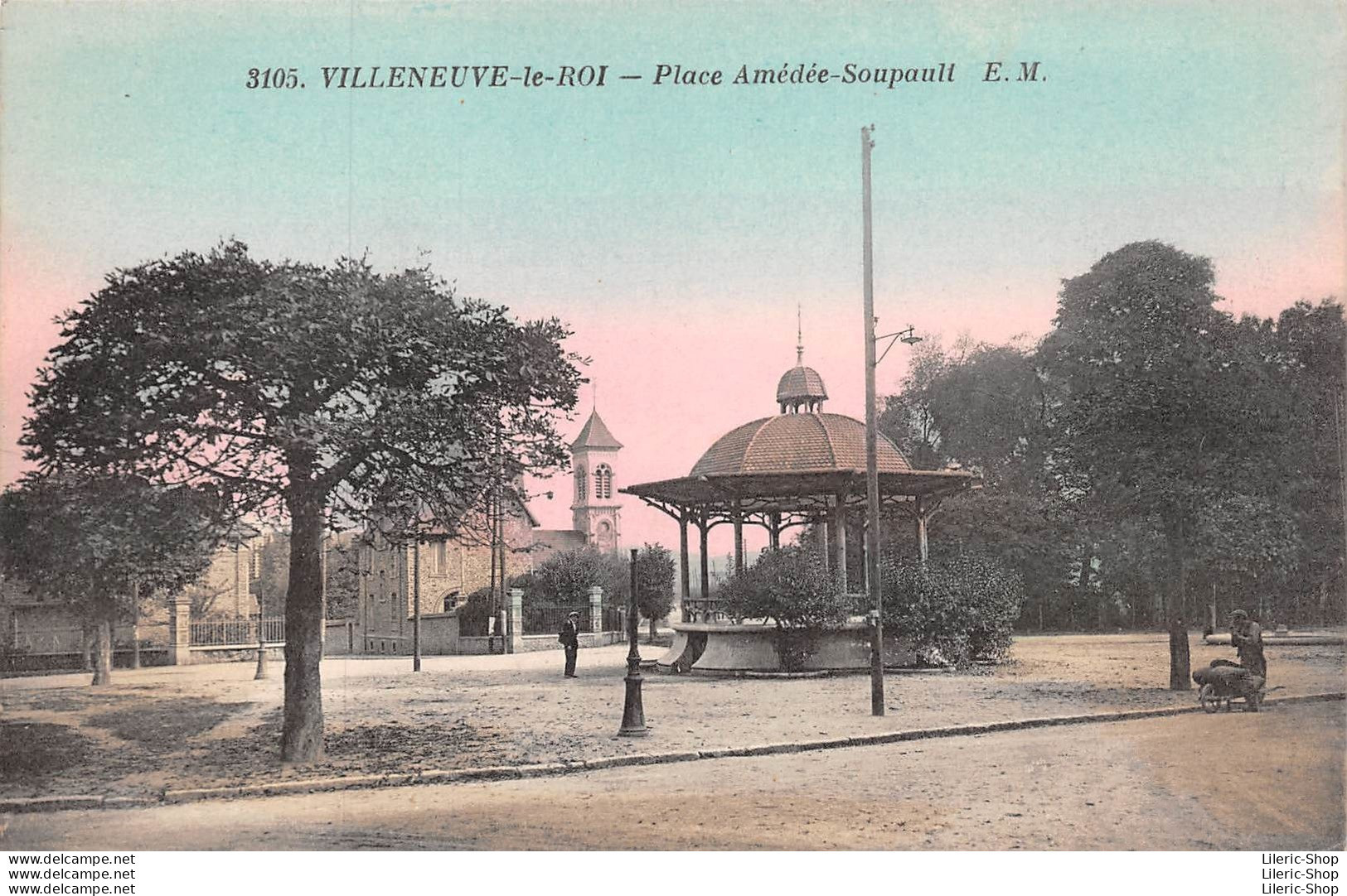 VILLENEUVE-LE-ROI (94) -  Place Amédée-Soupault - Éditions E.M. - CPA - Villeneuve Le Roi
