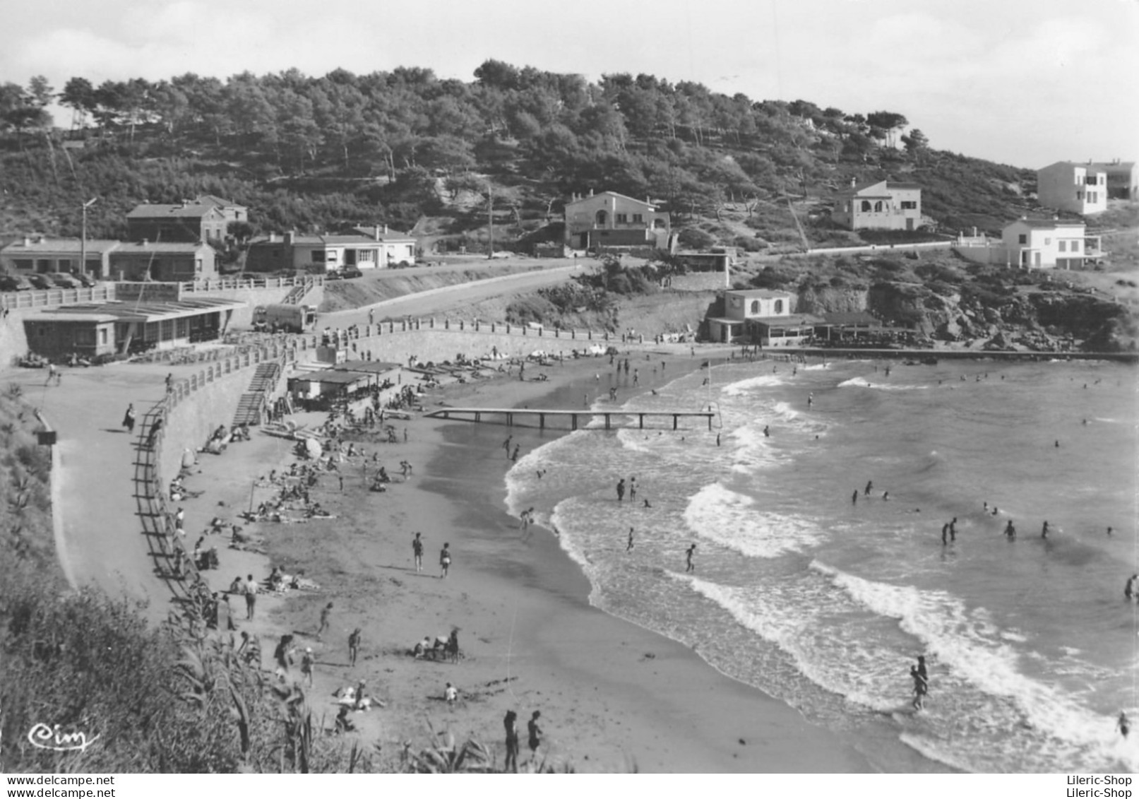 Port-Issol (83) - La Plage De Port-Issol Et Roches-Rouge - Éditions Combier N°90 CPSM GF - Autres & Non Classés