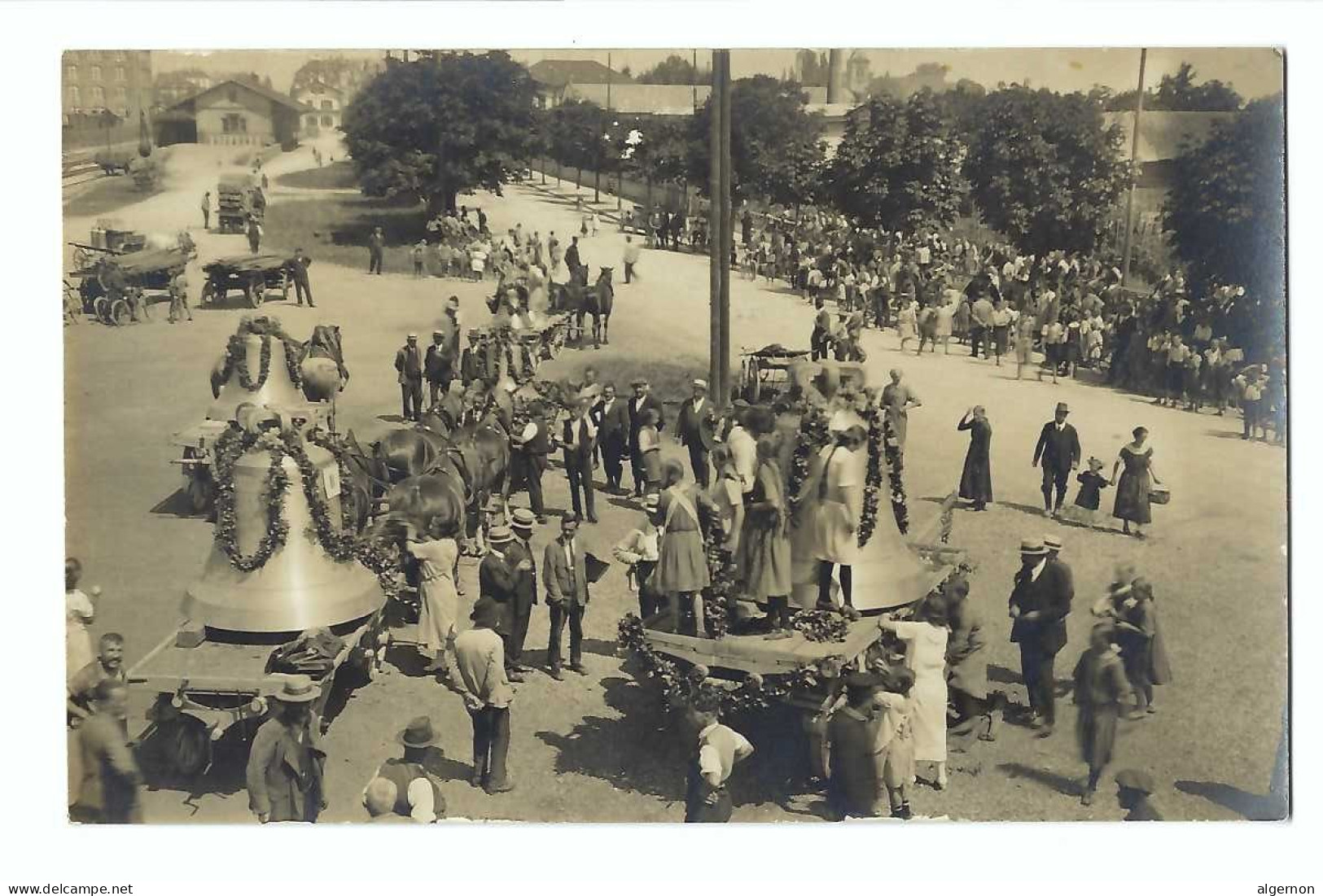 32590 -  Cortège Fête Des Cloches Inauguration Et Transport Arbon ? Carte Photo - Arbon