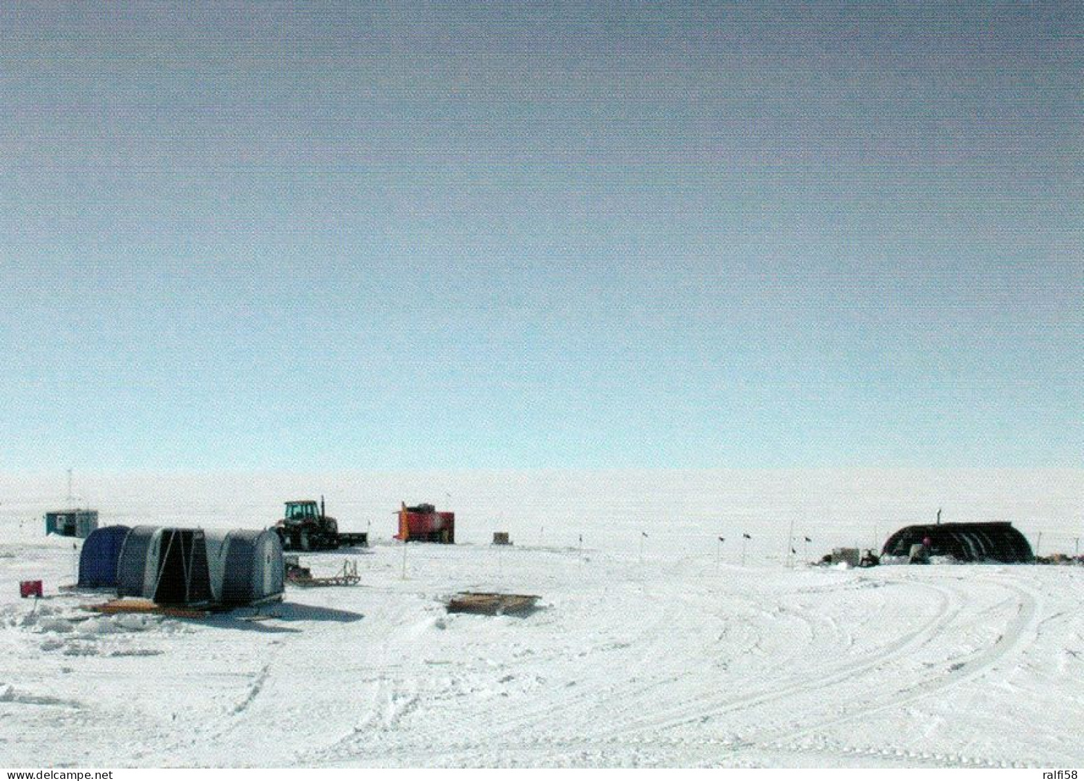 1 AK Antarktis Antarctica * A Canvas Jamesway, Far Right, And Other Portable Buildings And Tents Make Up Byrd Field Camp - Sonstige & Ohne Zuordnung