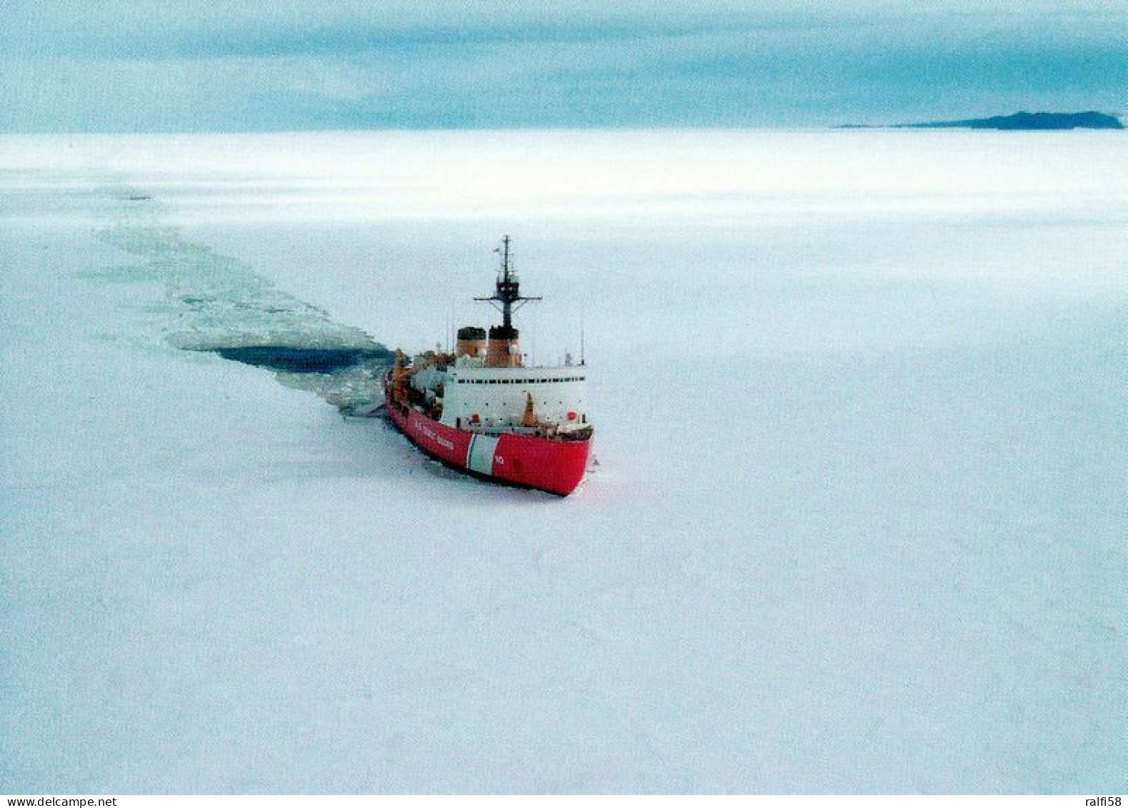 1 AK Antarctica / Antarktiis * The United States Coast Guard Ice-breaker Polar Star Breaks Its Way Through McMurdo Sound - Autres & Non Classés