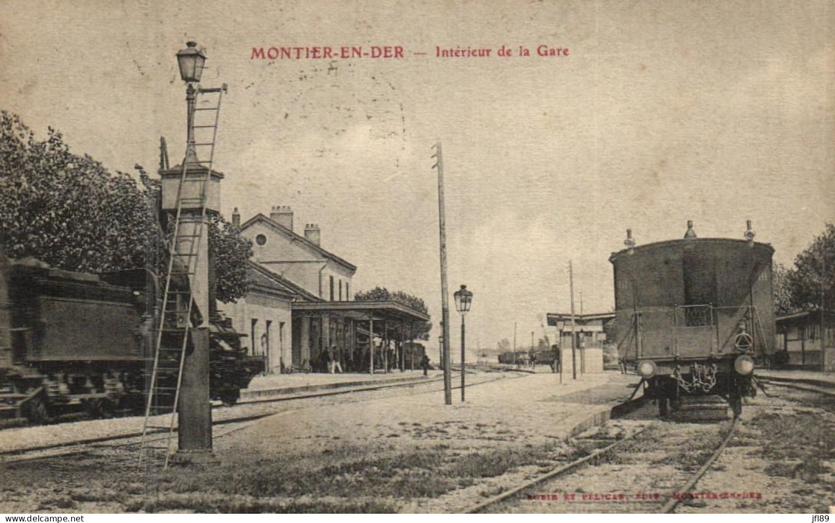 France > [52] Haute Marne > Montier-en-Der - Intérieur De La Gare - 15189 - Montier-en-Der