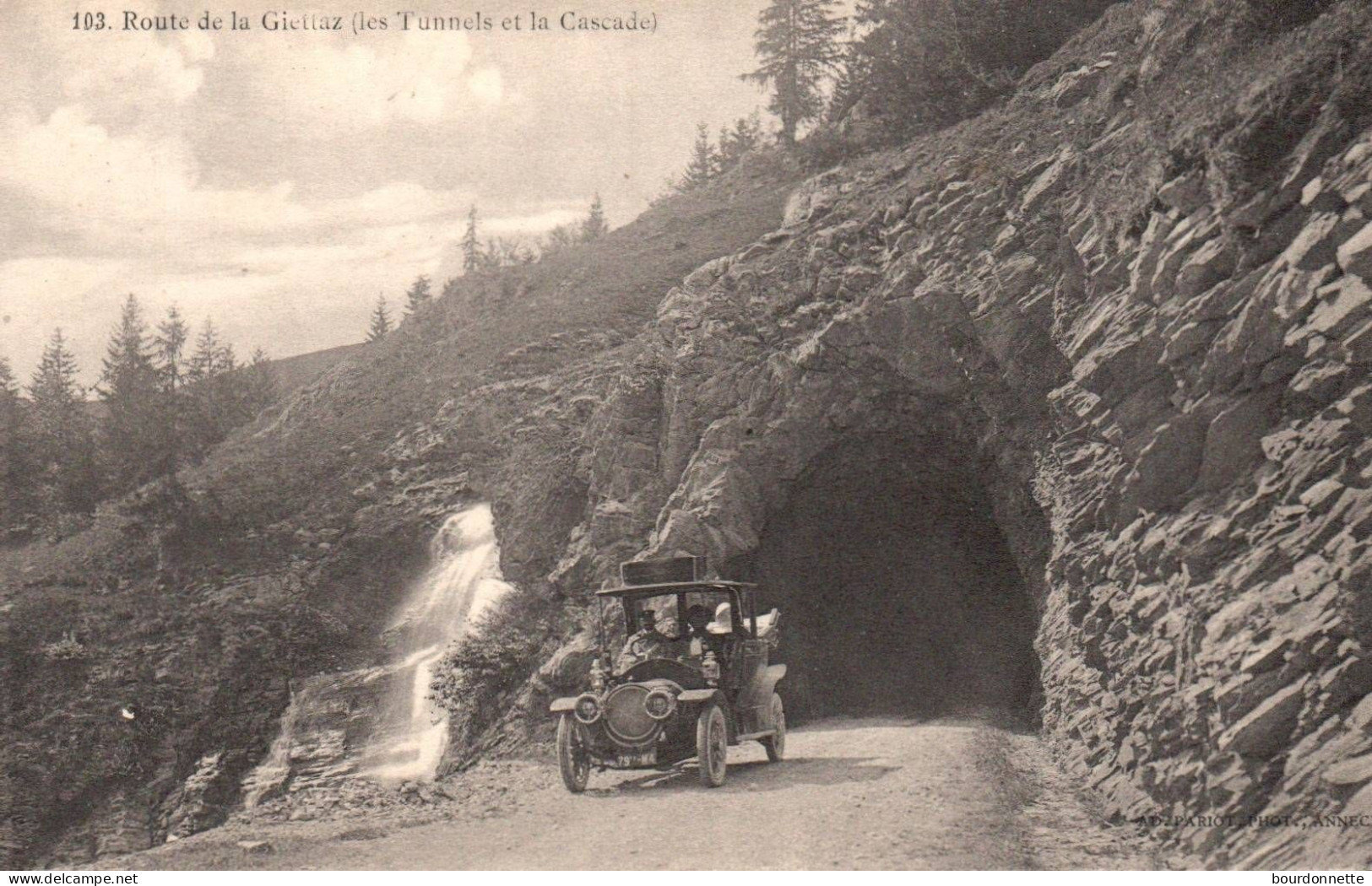 Route De LA GIETTAZ (les Tunnels Et La Cascade ) - Autres & Non Classés