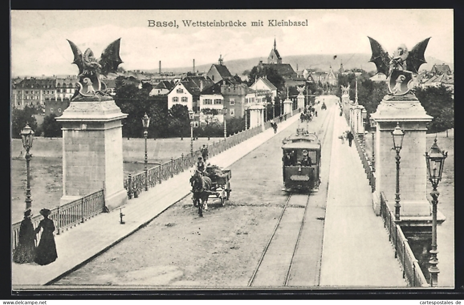 AK Basel, Strassenbahn Auf Der Wettsteinbrücke, Blick Nach Kleinbasel  - Tramways