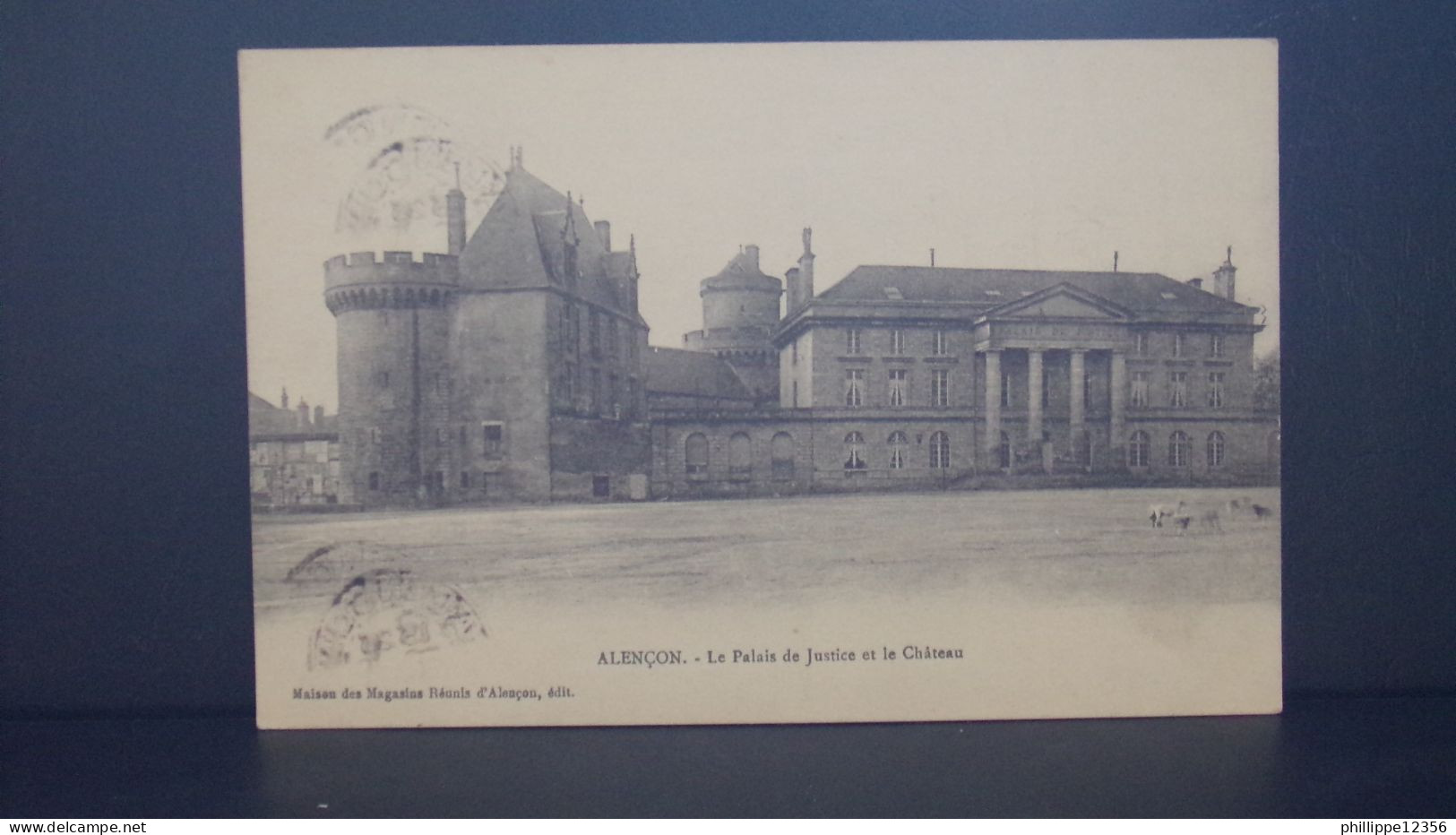 61305 . ALENCON . LE PALAIS DE JUSTICE ET LE CHATEAU . - Alencon