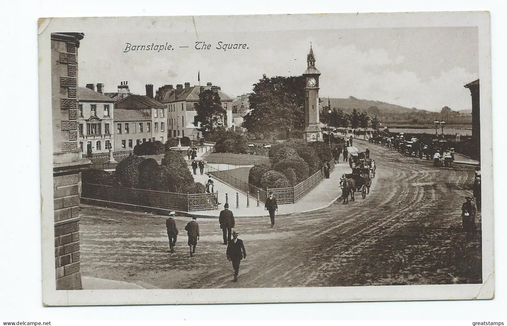 Postcard Devon Barnstaple The Square Rp Posted 1913     Well Animated - Autres & Non Classés