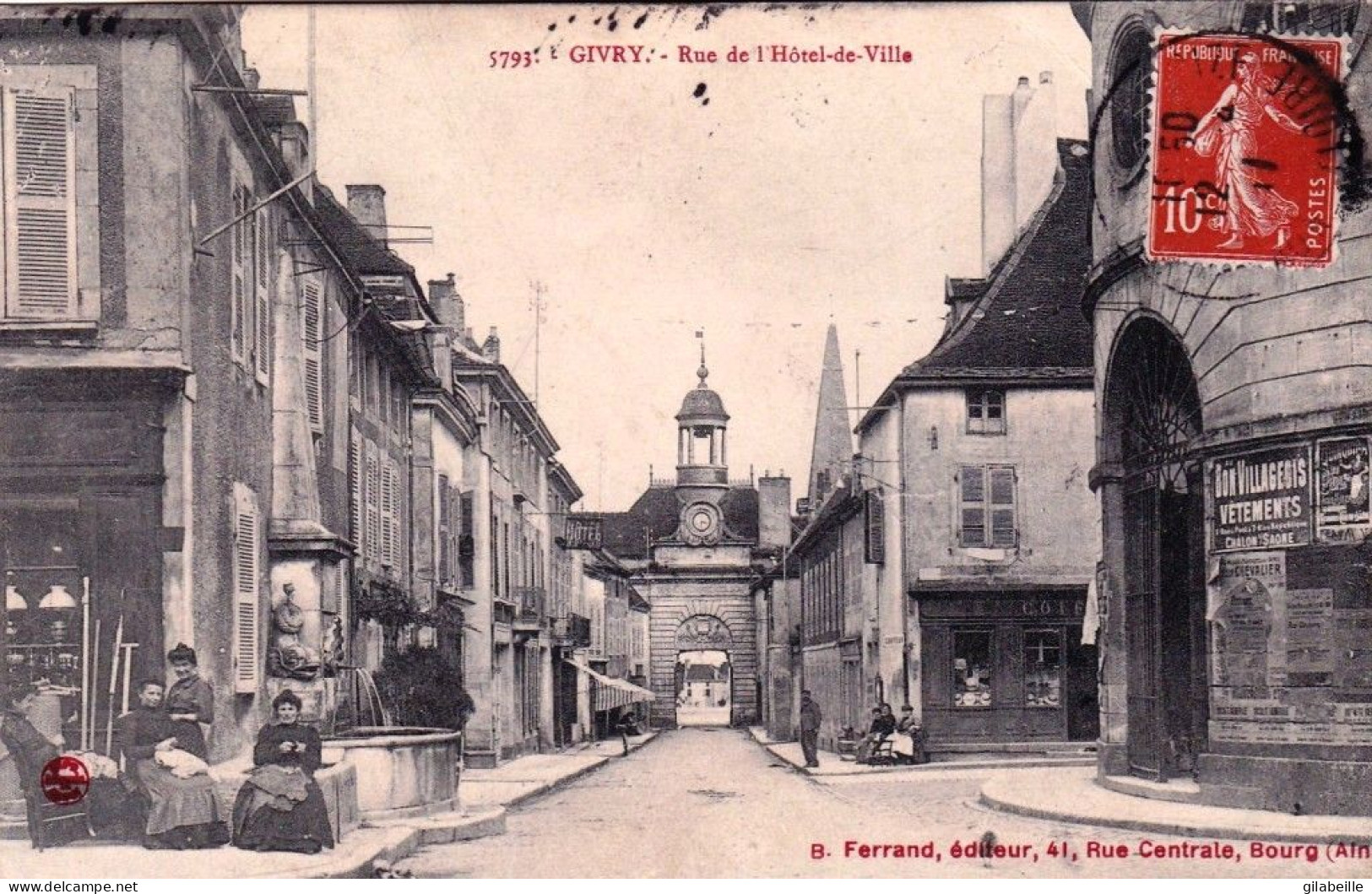 71 - Saone Et Loire -  GIVRY - Rue De L Hotel De Ville - Fontaine - Sonstige & Ohne Zuordnung