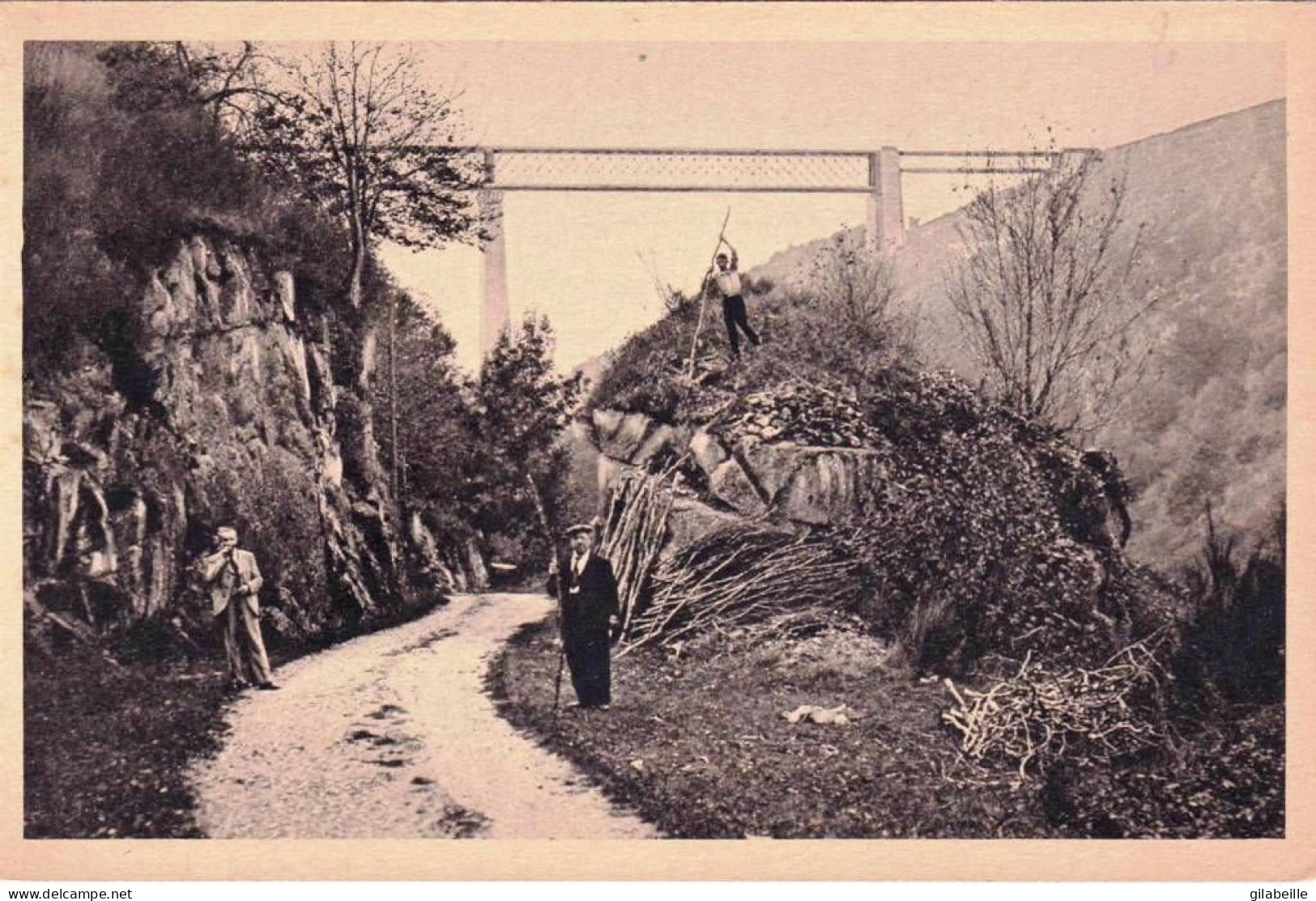 63 - Puy De Dome -  Viaduc Des FADES Et La Route De Garachons - Autres & Non Classés