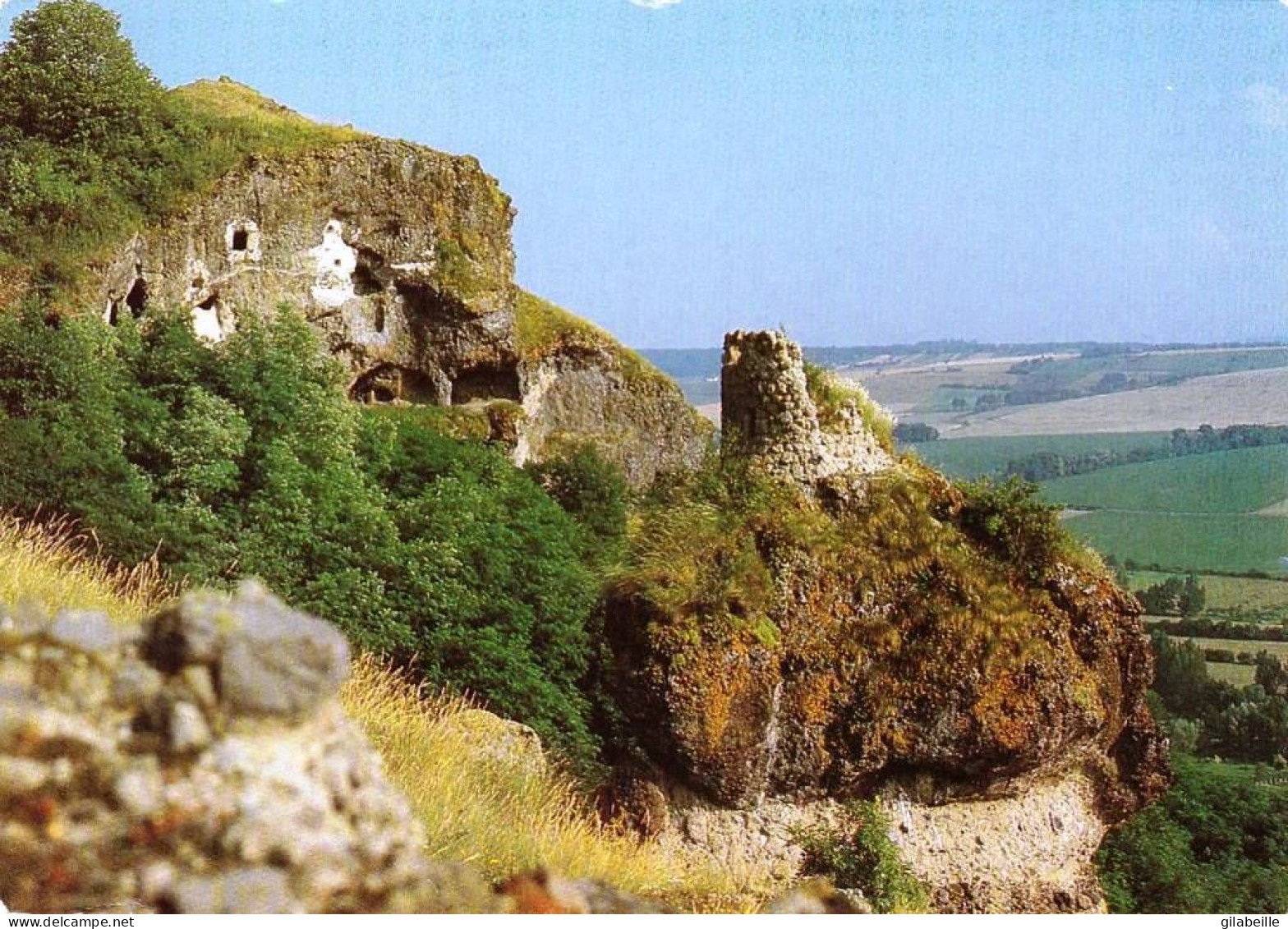 63 - Puy De Dome -  PERRIER - Vue D Ensemble Sur Les Grottes Et La Vieille Tour - Autres & Non Classés