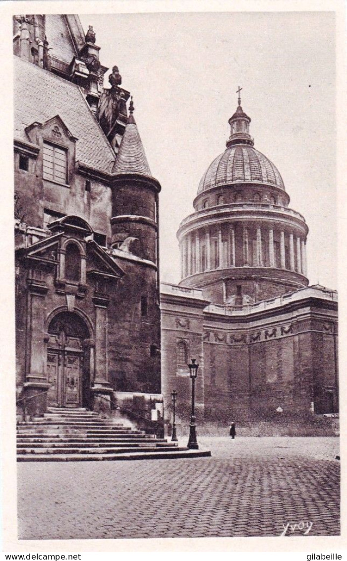 75 - PARIS 05  -  Place Sainte-Geneviève - Entrée Laterale De L église Saint Etienne Du Mont - Paris (05)