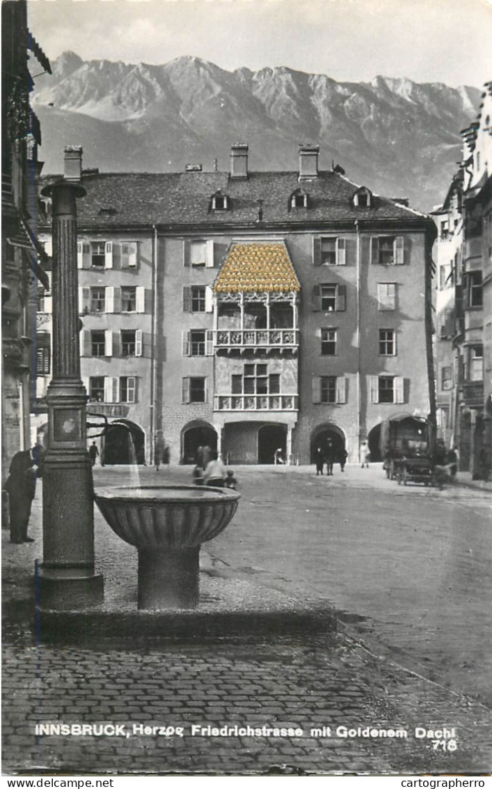 Postcard Austria Innsbruck Friedrichstrasse Mit Goldenem Dachl - Innsbruck