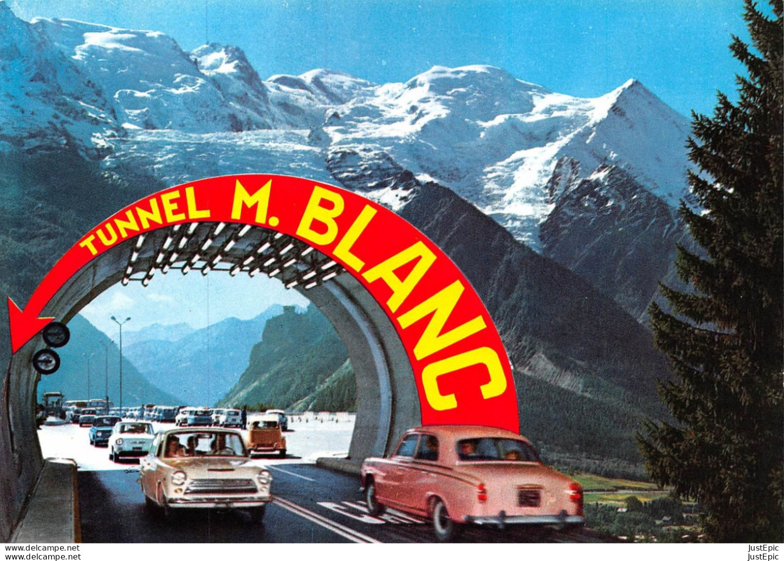 74 / Chamonix - Automobiles - 403, 2 Cv - Tunnel Du Mont-Blanc - Vue De La Sortie - Ed. Casa  Del Ricordo - 1969 Cpsm GF - Voitures De Tourisme