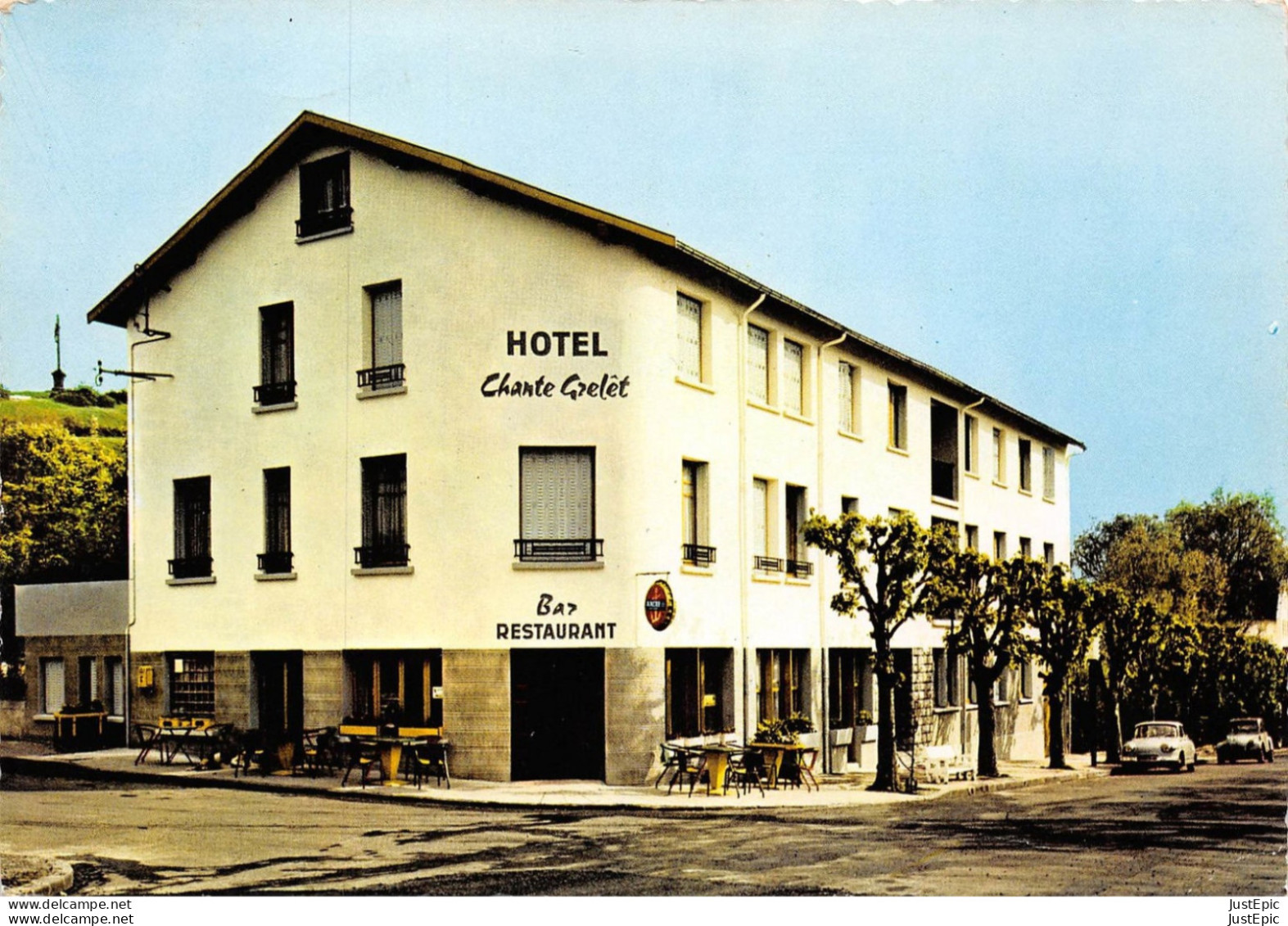 63 / Chatel-guyon - Automobiles - Hotel-Restaurant " A Chante-Grelêt " - Cpsm GF - Châtel-Guyon