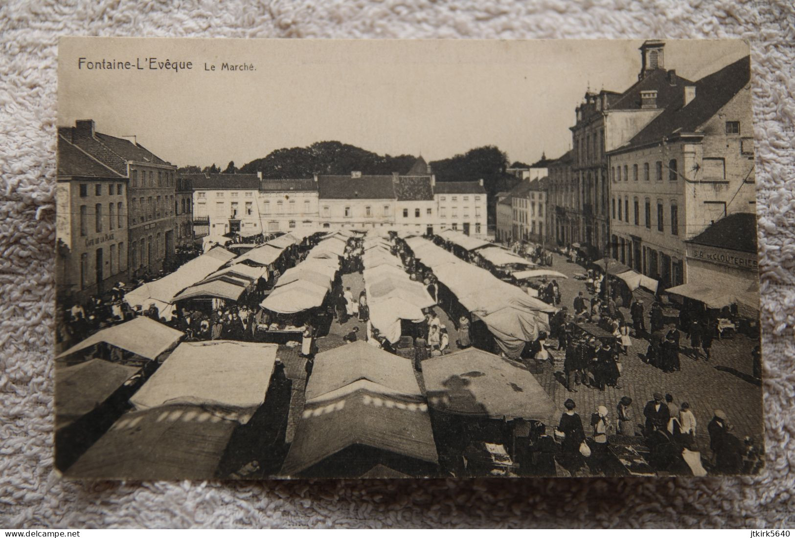 Fontaine-l'Evêque "Le Marché" - Fontaine-l'Eveque