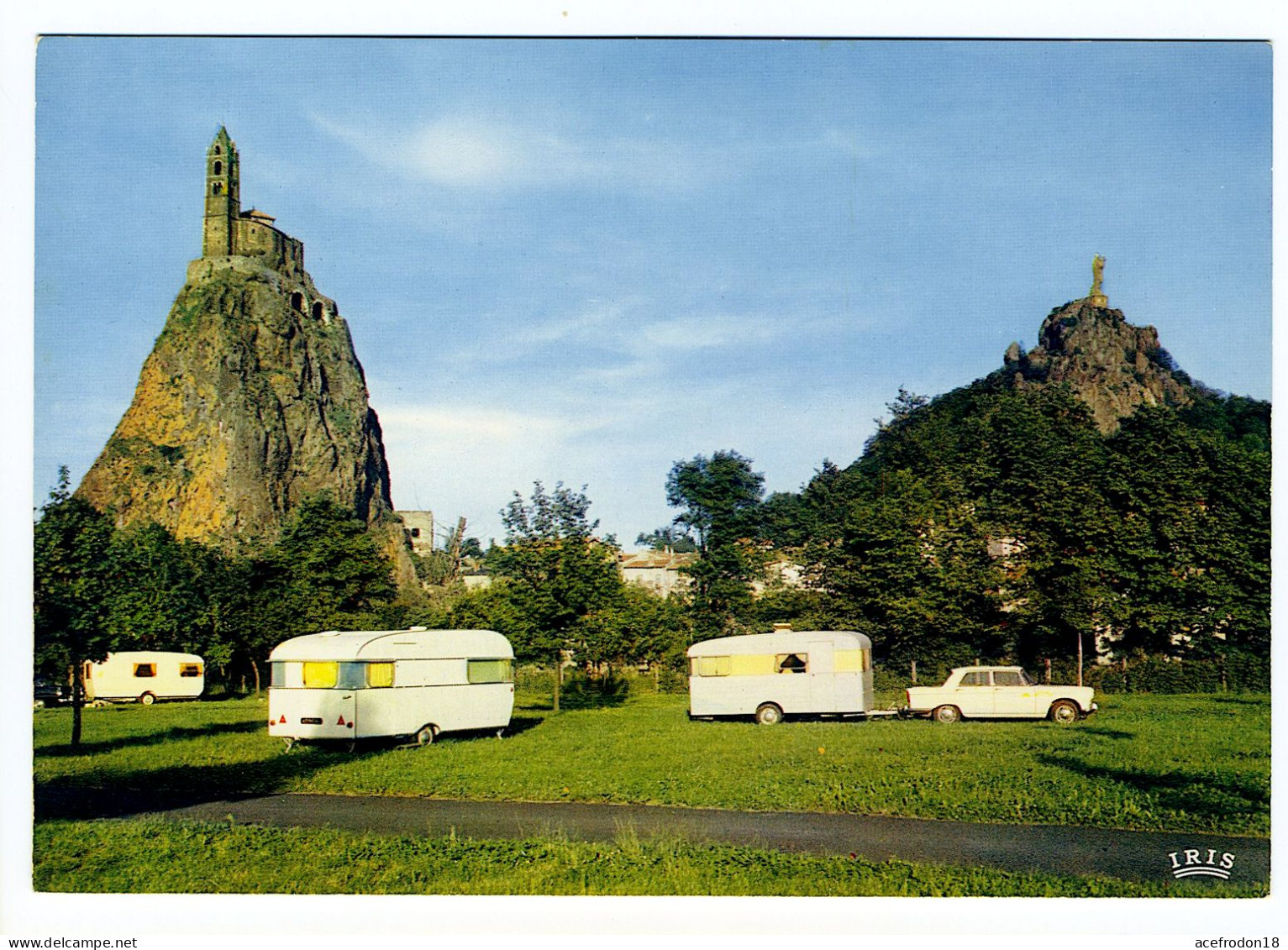 LE PUY-EN-VELAY - Le Camping Et Les Rochers St-Michel Et Corneille - Le Puy En Velay