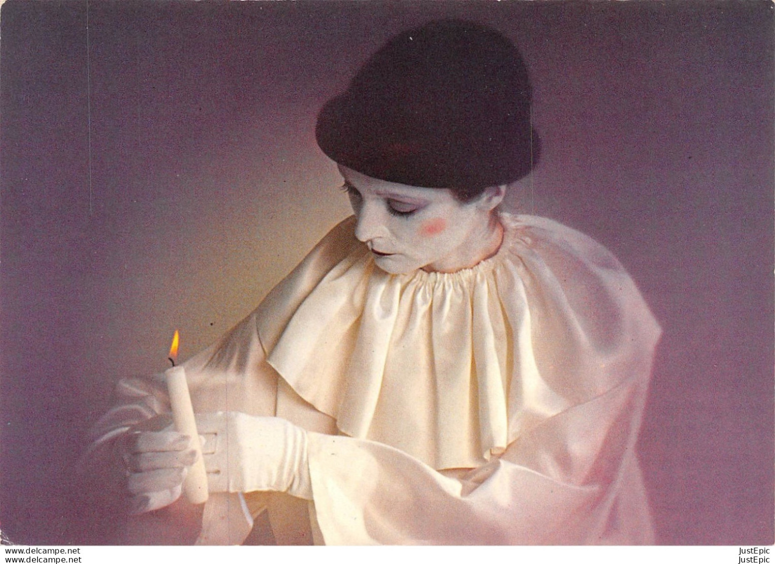 Femme En Costume De Pierrot - Photo Et Éditeur Dériaz CPSM GF - Donne