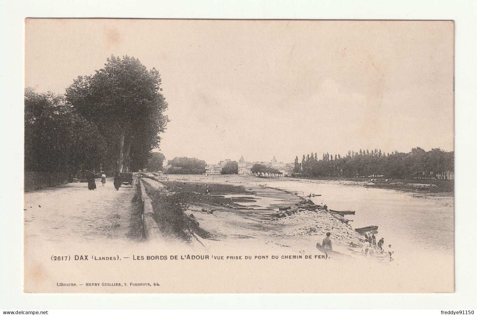 CPA 40 . Dax . Les Bords De L'Adour . Vue Prise Du Pont Du Chemin De Fer - Dax