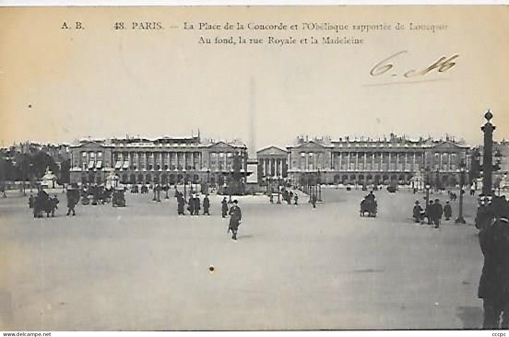CPA Paris La Place De La Concorde Et L'Obélisque Rapporté De Loucqsor Au Fond La Rue Royale Et La Madeleine - Arrondissement: 08