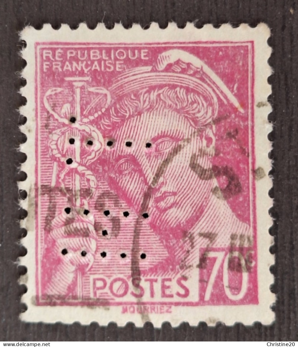 France 1940 N°416 Ob Perforé HT TB - Gebraucht