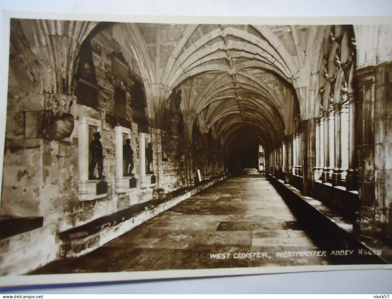 UNITED KINGDOM  POSTCARDS  CHURCH WESTMINSTER ABBEY WEST CLOISTER - Other & Unclassified