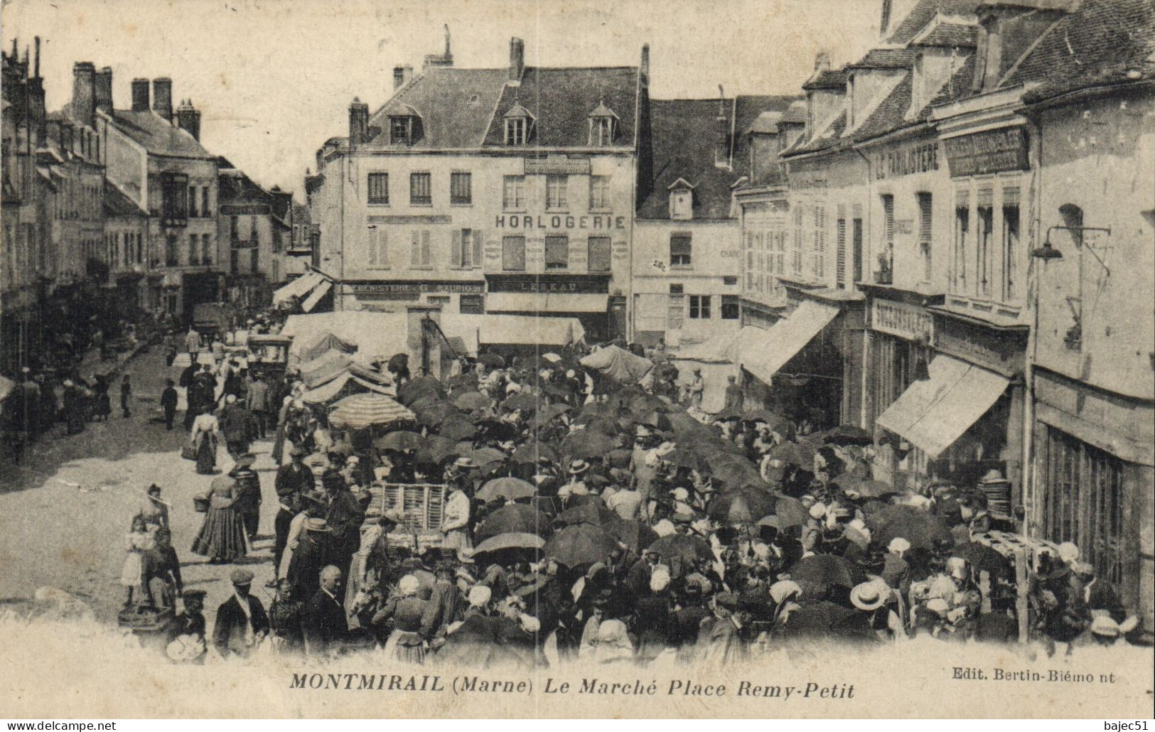 Montmirail - Le Marché Place Rémy Petit "animés" - Montmirail