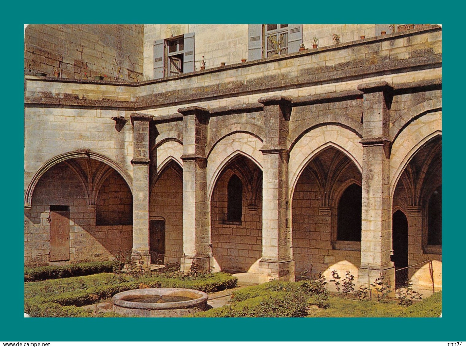 24 Brantome La Galerie Du Cloître - Brantome