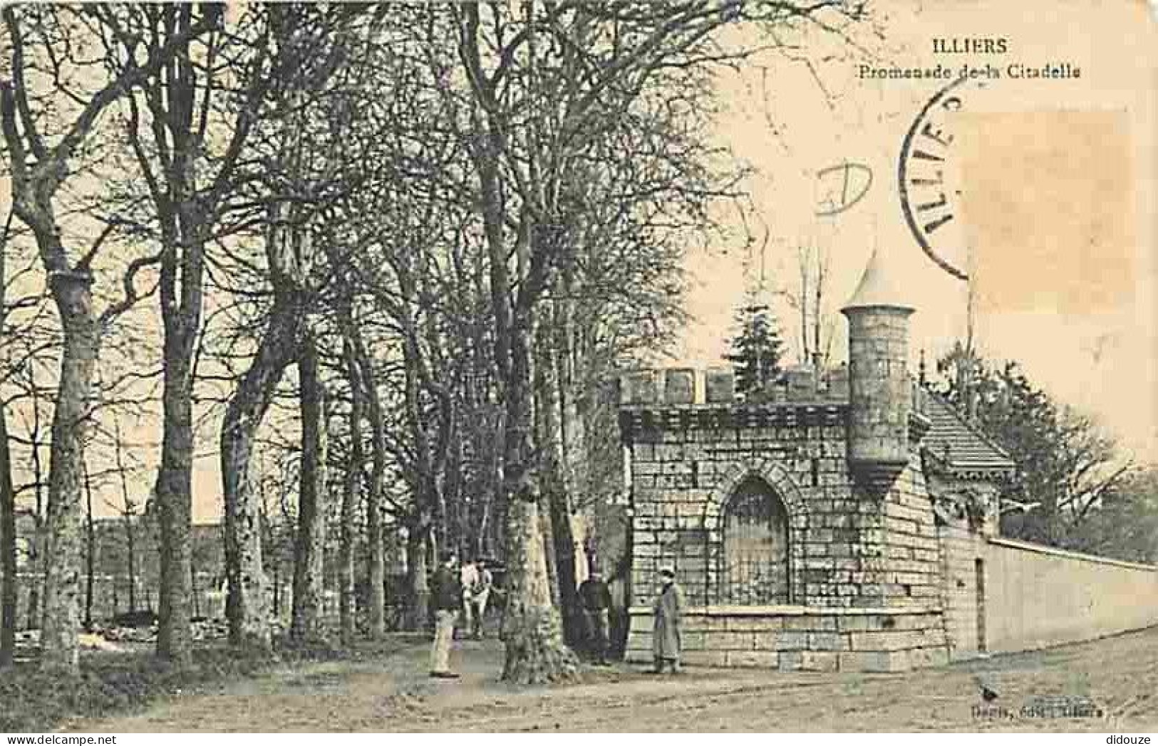 28 - Illiers - Promenade De La Citadelle - Animée - Voyagée En 1911 - CPA - Voir Scans Recto-Verso - Illiers-Combray