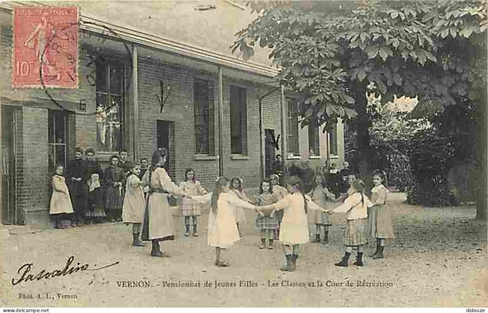 27 - Vernon - Pensionnat De Jeunes Filles - Les Classes Et La Cour De Récréation - Animée - CPA - Voir Scans Recto-Verso - Vernon