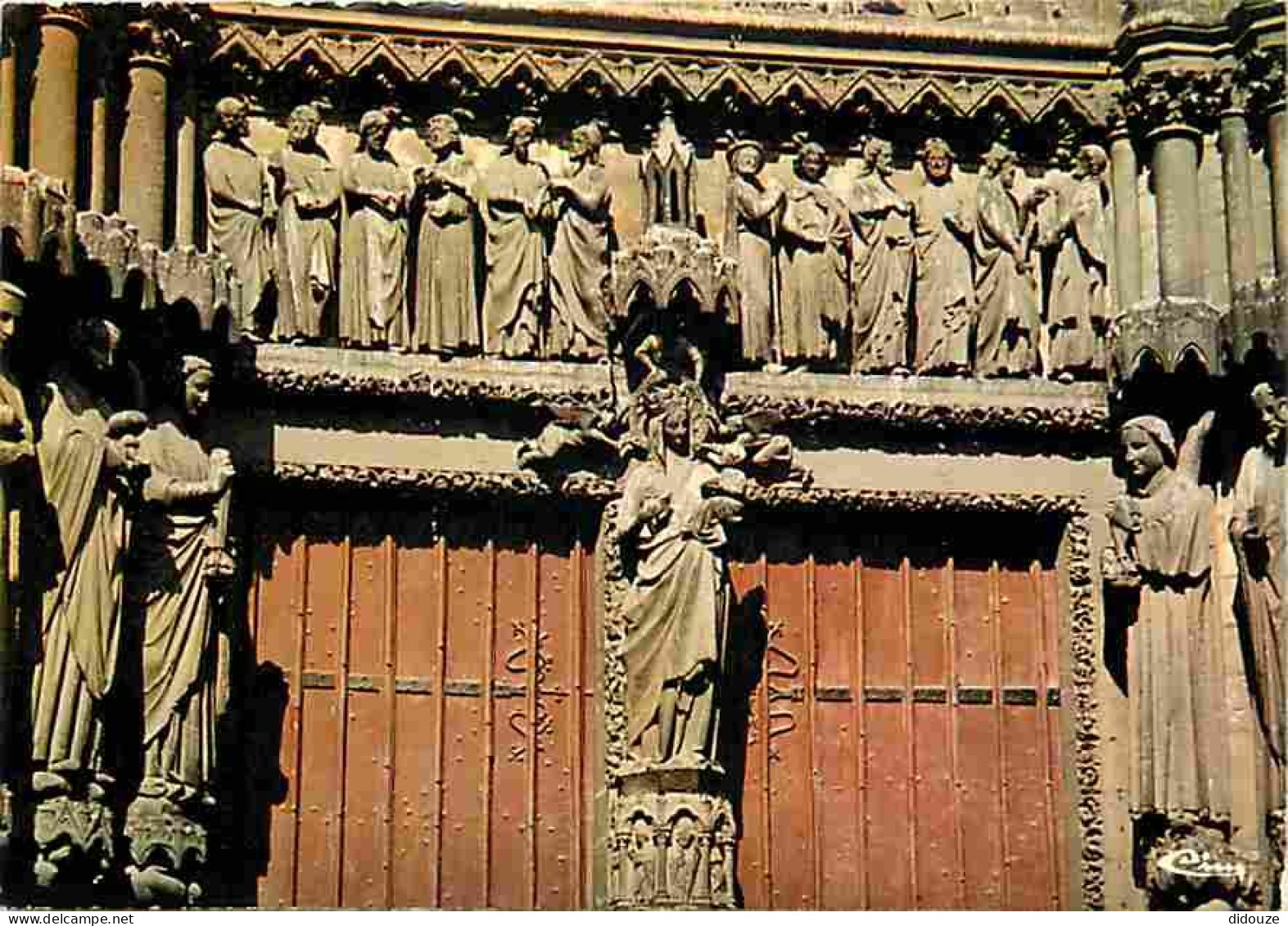 80 - Amiens - La Cathédrale Notre Dame - La Vierge Dorée - Art Religieux - CPM - Voir Scans Recto-Verso - Amiens