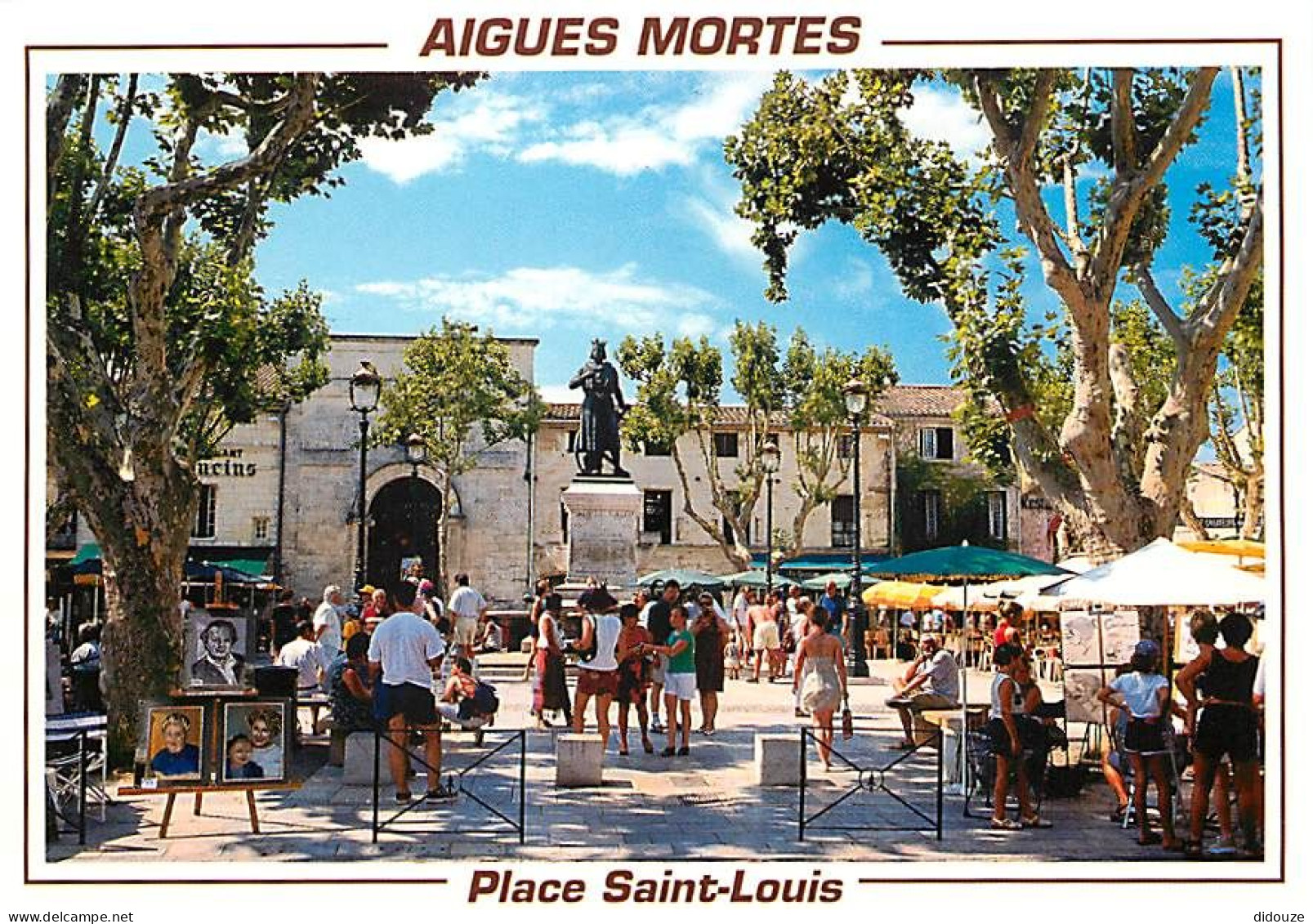 30 - Aigues Mortes - Place Saint Louis - La Statue Du Roi - Marché D'art - Peintures - Tableaux - Carte Neuve - CPM - Vo - Aigues-Mortes