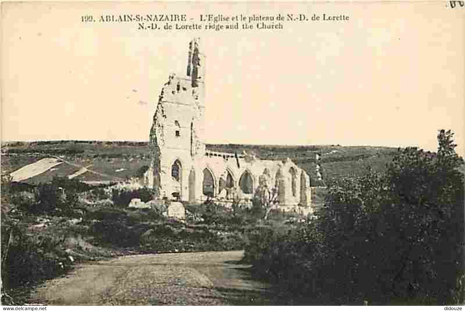 62 - Ablain Saint Nazaire - L'Eglise Et Le Plateau De Notre Dame De Lorette - Carte Vierge - CPA - Voir Scans Recto-Vers - Autres & Non Classés