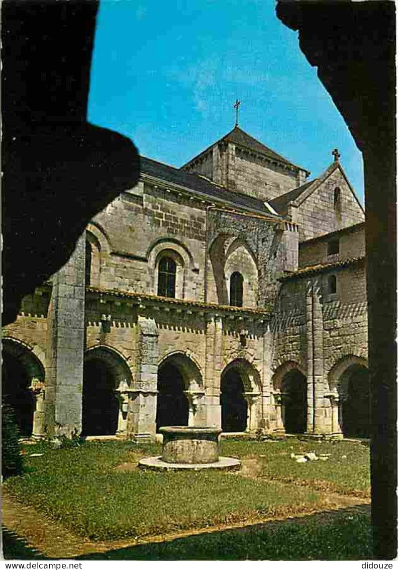 85 - Nieul Sur L'Autize - Abbaye Royale Saint Vincent - Le Cloitre - CPM - Voir Scans Recto-Verso - Autres & Non Classés