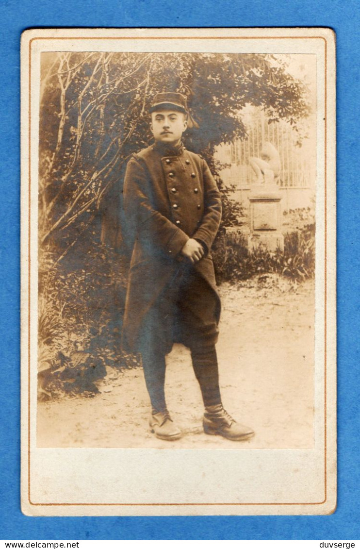 Photographie Collée Sur Carton Militaire Soldat Du 47eme Regiment ( Format 11cm X 16,5cm ) - Krieg, Militär