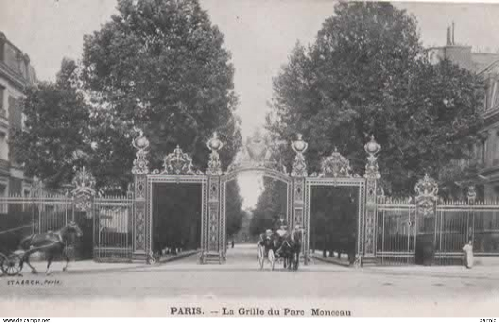 PARIS, LA GRILLE DU PARC MONCEAU, CALECHES  REF 16384 - Parcs, Jardins
