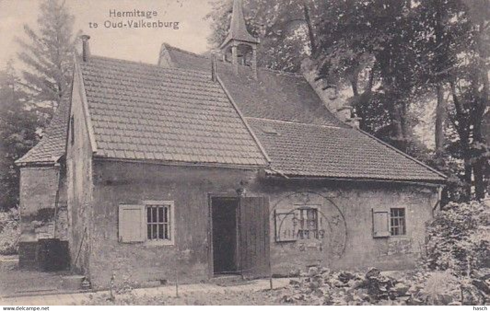 1850	256	Hermitage Te Oud Valkenburg (poststempel 1915)(minuscule Vouwen In De Hoeken)  - Valkenburg