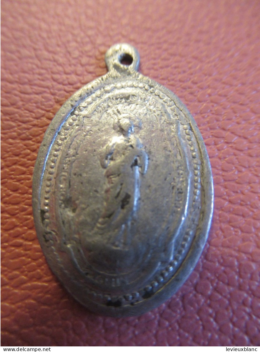 Médaille Religieuse Ancienne / Coeur Du Christ/ Vierge à L'Enfant/ Origine à Déterminer/ Début XXéme            MDR45 - Religion &  Esoterik