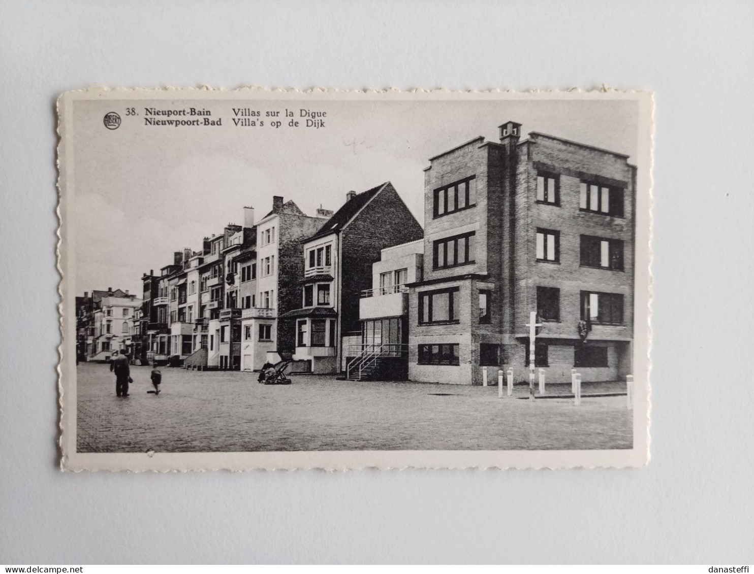 NIEUWPOORT-BAD  VILLAS OP DE DIJK - Nieuwpoort