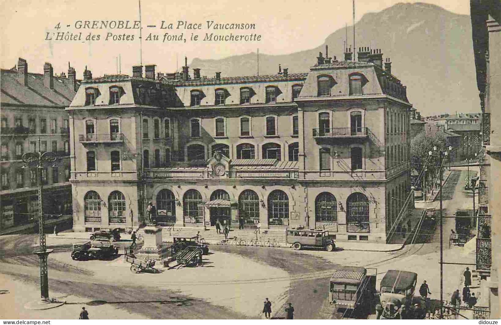 38 - Grenoble - La Place Vaucanson - L'Hotel Des Postes - Au Fond Le Moucherotte - Animée - Automobiles - CPA - Carte Ne - Grenoble