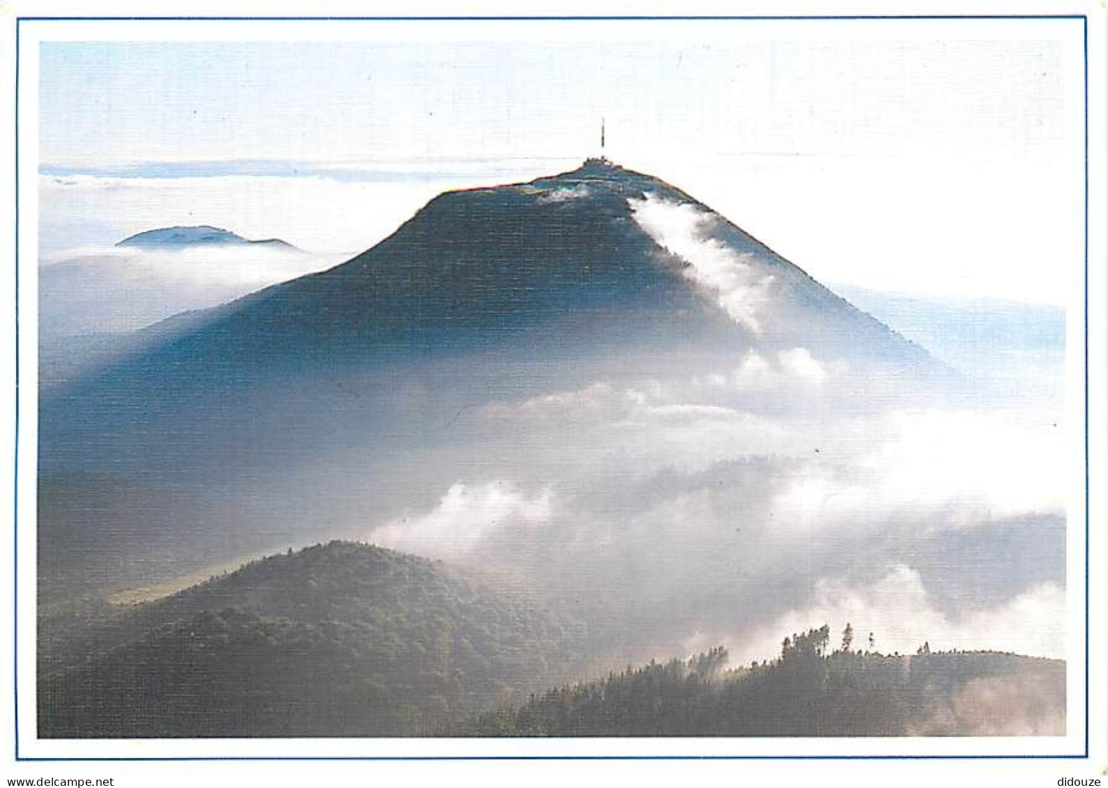 63 - Le Puy De Dome - Brume Brouillard - CPM - Carte Neuve - Voir Scans Recto-Verso - Autres & Non Classés