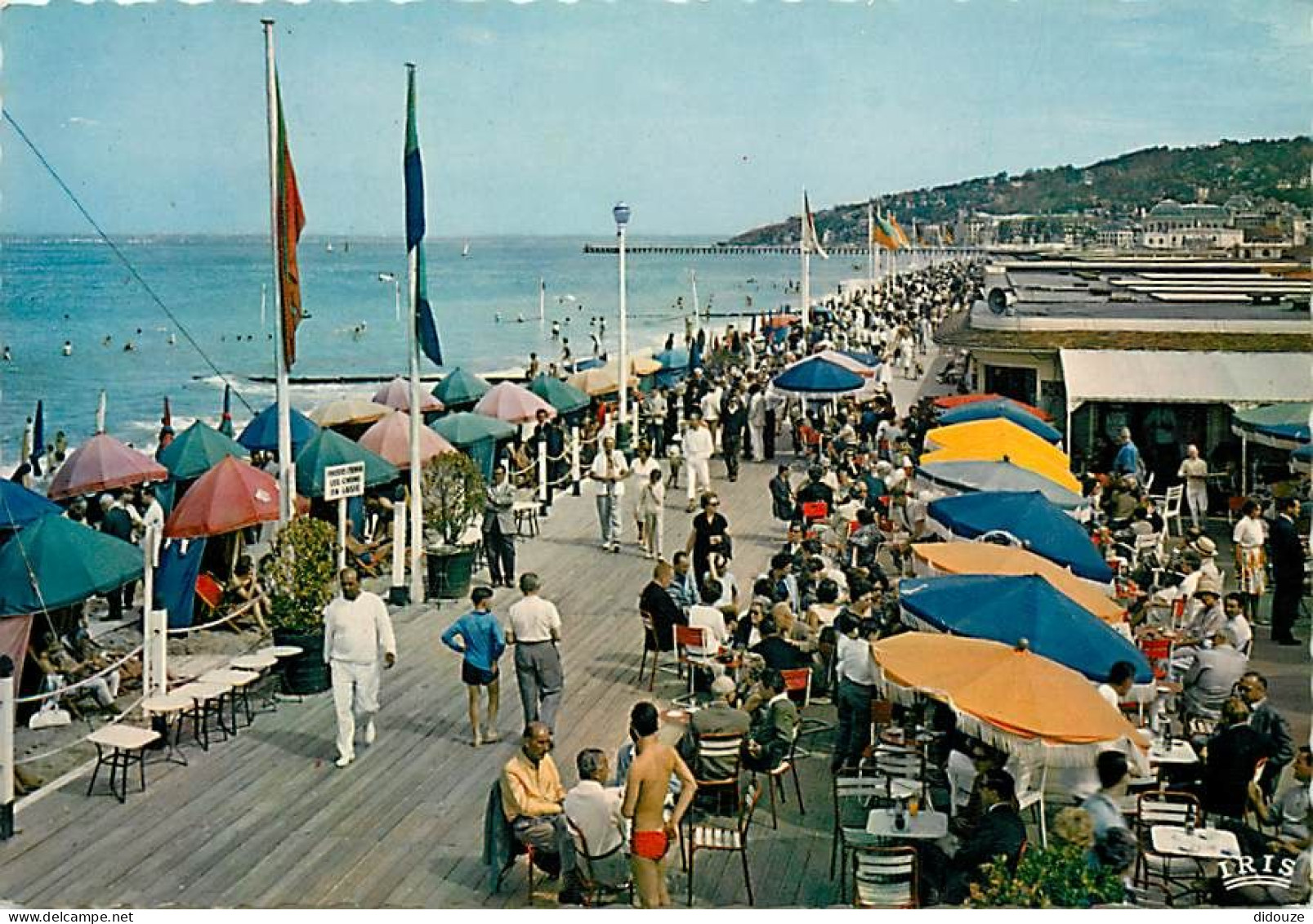 14 - Deauville - Les Planches - Le Bar Du Soleil - Carte Neuve - CPM - Voir Scans Recto-Verso - Deauville