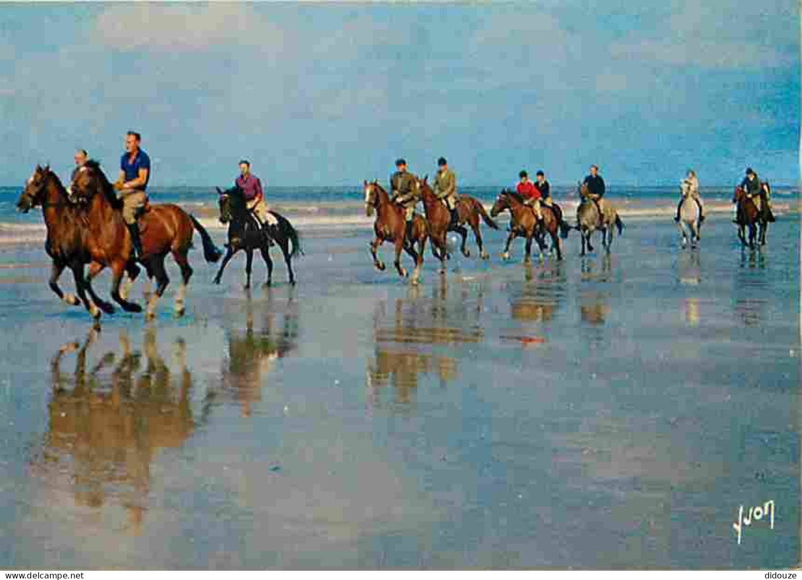 Animaux - Chevaux - Promenade Equestre Sur La Plage - Carte Neuve - Voir Scans Recto Verso  - Chevaux