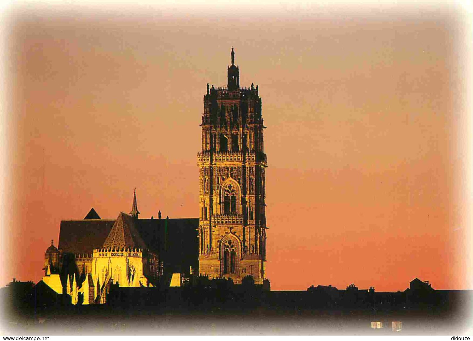 12 - Rodez - Cathédrale Notre Dame - Coucher De Soleil - CPM - Voir Scans Recto-Verso - Rodez